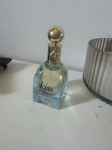 Rihanna kiss eau parfum - rihanna,