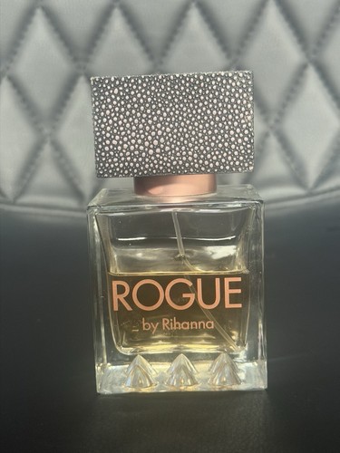 Rihanna rogue eau parfum - rihanna,