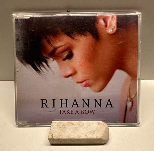 Rihanna take bow cd - a,